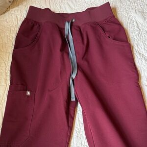 Figs Women's Straight Leg Pants in Burgundy